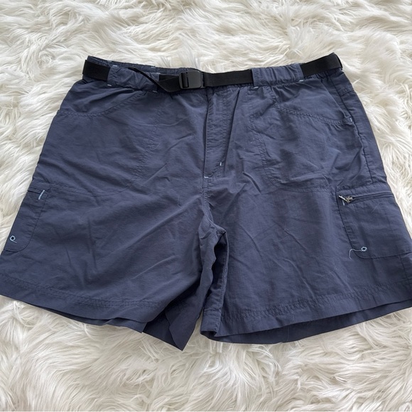 Columbia Gray Athletic Shorts Lightweight Quick-Dry - Picture 1 of 3
